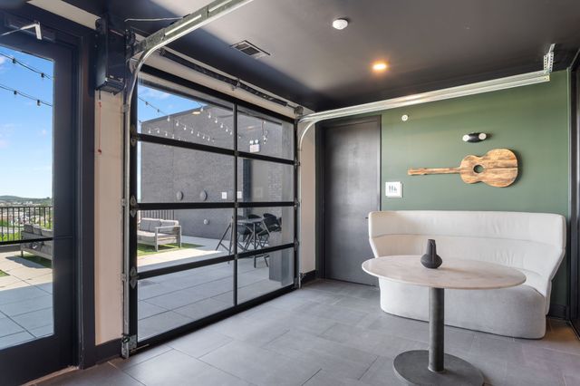 65 Lindsley Ave Apt 302, Nashville, TN 37210
