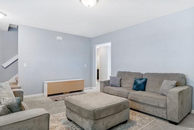 3739 Victoria Lakes Court, New Haven, IN 46774