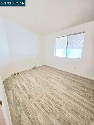 189 Kona Cir, Pittsburg, CA 94565