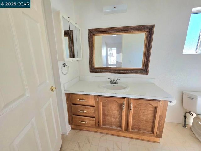 189 Kona Cir, Pittsburg, CA 94565