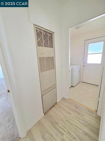 189 Kona Cir, Pittsburg, CA 94565