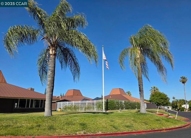 189 Kona Cir, Pittsburg, CA 94565