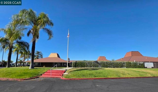 189 Kona Cir, Pittsburg, CA 94565