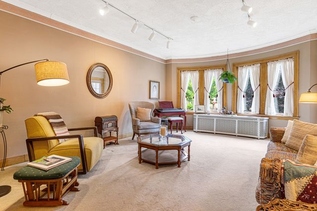 3624 Wenonah Avenue, Berwyn, IL 60402