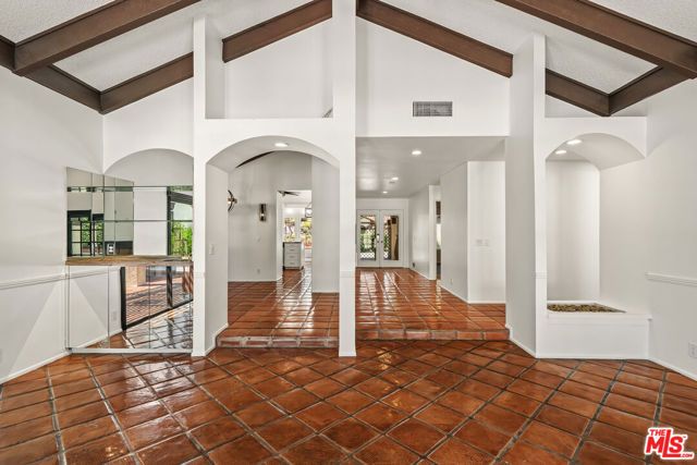 60 Calle Solano, Rancho Mirage, CA 92270