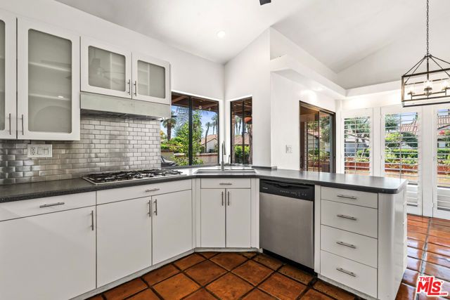 60 Calle Solano, Rancho Mirage, CA 92270