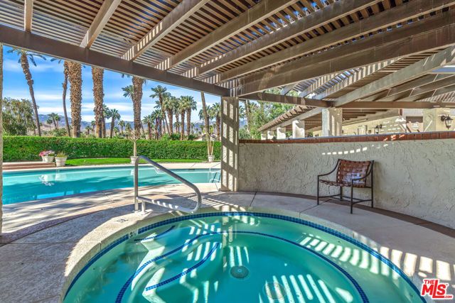 60 Calle Solano, Rancho Mirage, CA 92270