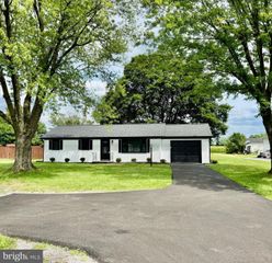 4400 MARTINSBURG PIKE, Clear Brook, VA 22624