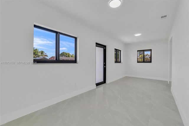 11815 SW 222nd Street, Miami, FL 33170