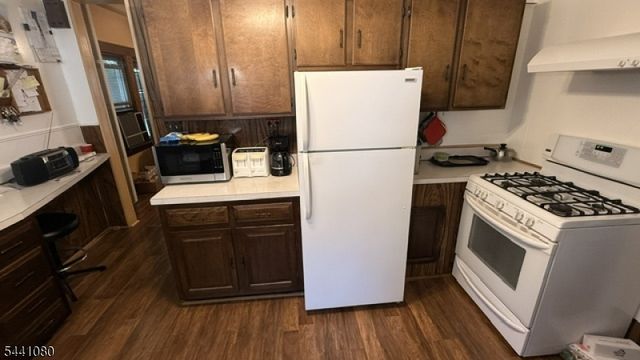 19 Mead St, Newark City, NJ 07106