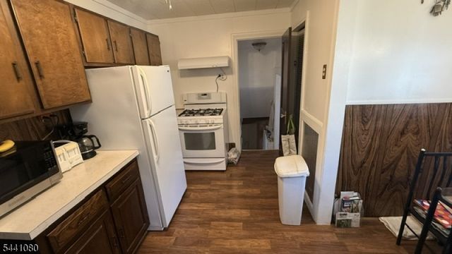 19 Mead St, Newark City, NJ 07106