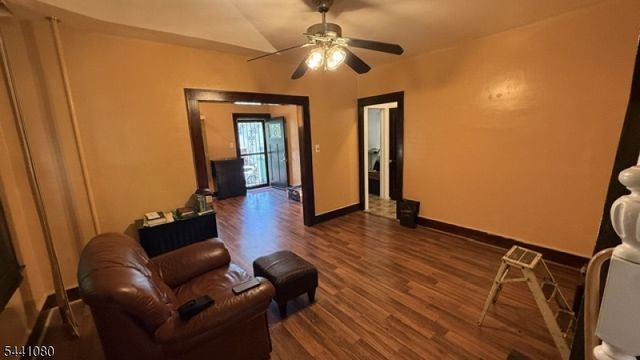 19 Mead St, Newark City, NJ 07106