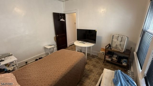 19 Mead St, Newark City, NJ 07106