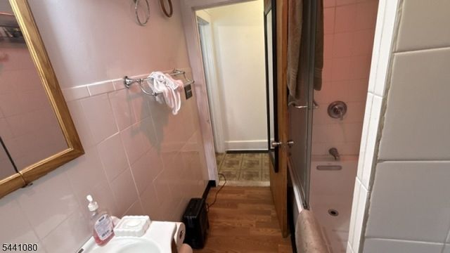 19 Mead St, Newark City, NJ 07106