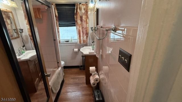 19 Mead St, Newark City, NJ 07106