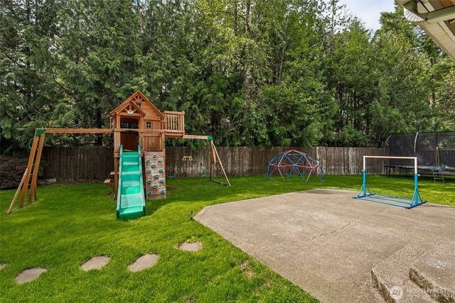 170 E Barnsby Place, Shelton, WA 98584