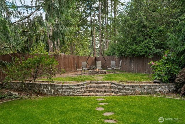 170 E Barnsby Place, Shelton, WA 98584