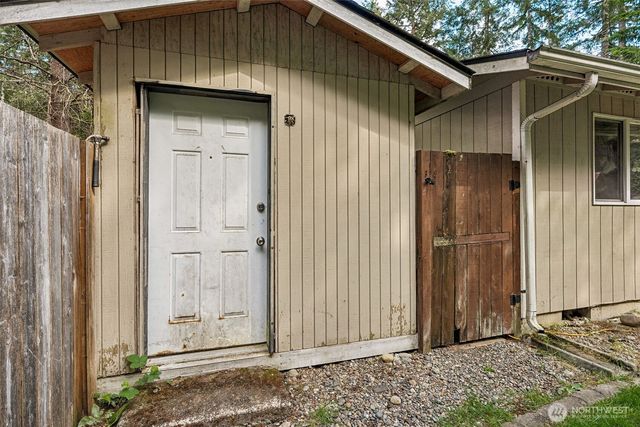 170 E Barnsby Place, Shelton, WA 98584