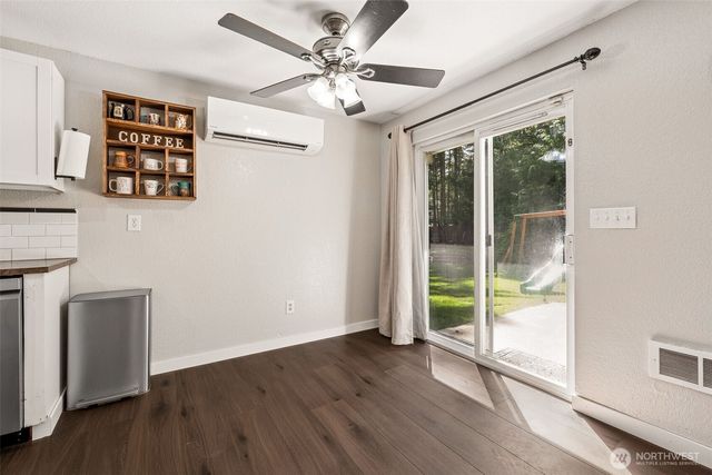 170 E Barnsby Place, Shelton, WA 98584