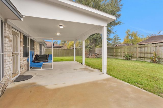 16327 Green Shade Drive, Houston, TX 77090