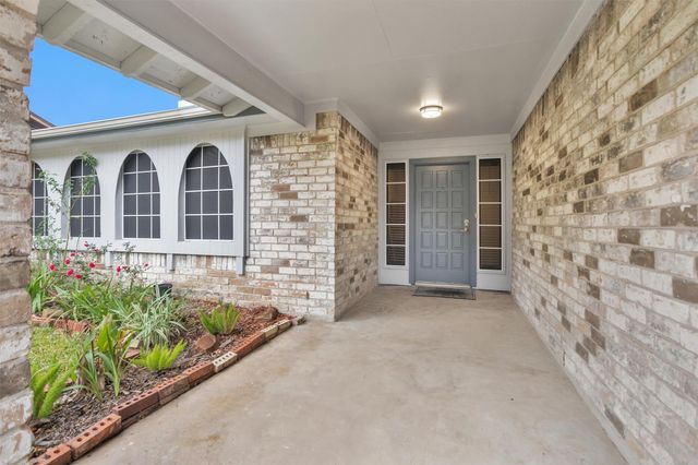 16327 Green Shade Drive, Houston, TX 77090