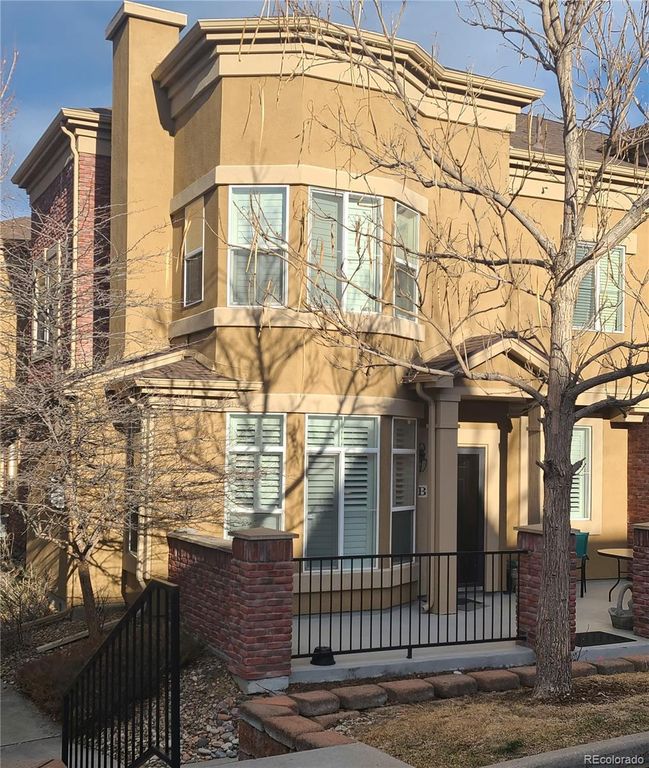 9492 Cedarhurst Lane B, Highlands Ranch, CO 80129