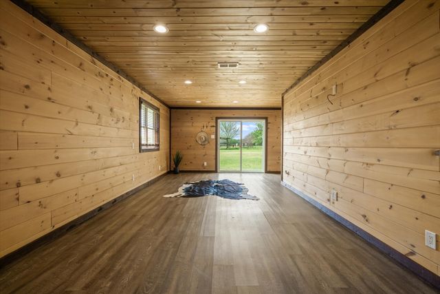 260 Vz County Road 3531, Edgewood, TX 75117