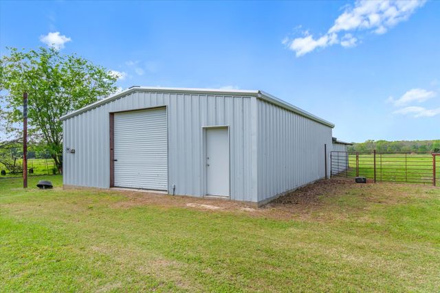 260 Vz County Road 3531, Edgewood, TX 75117