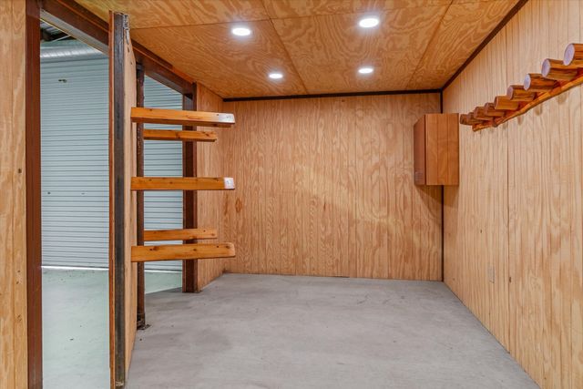 260 Vz County Road 3531, Edgewood, TX 75117