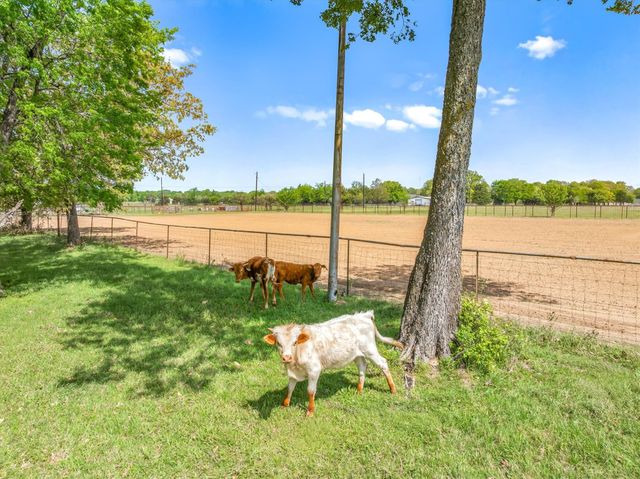 260 Vz County Road 3531, Edgewood, TX 75117