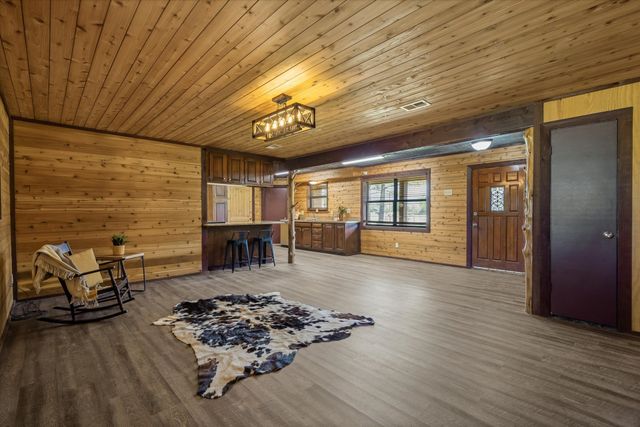 260 Vz County Road 3531, Edgewood, TX 75117