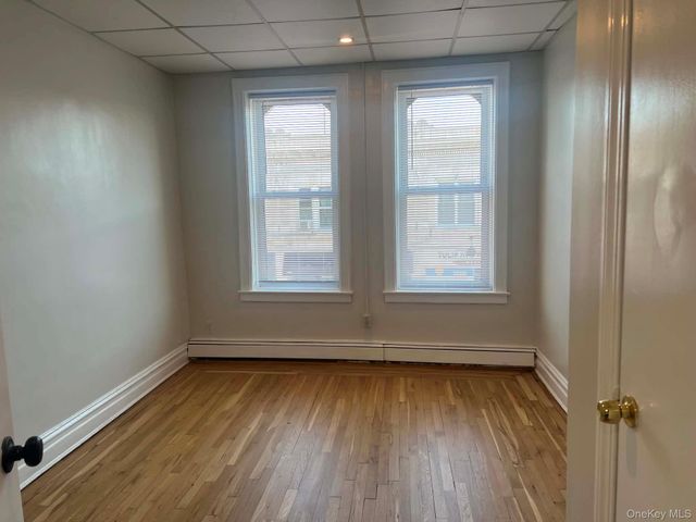 150 Tulip Avenue N Front Second Floor, Floral Park, NY 11001