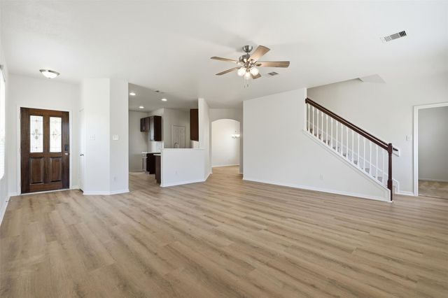 2714 Finwood Drive, Rosenberg, TX 77471