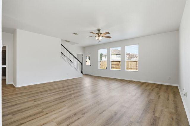2714 Finwood Drive, Rosenberg, TX 77471