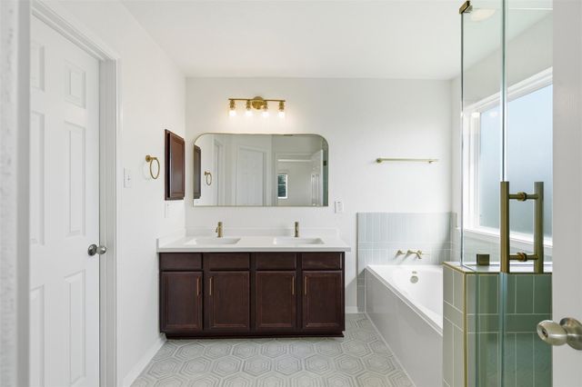 2714 Finwood Drive, Rosenberg, TX 77471