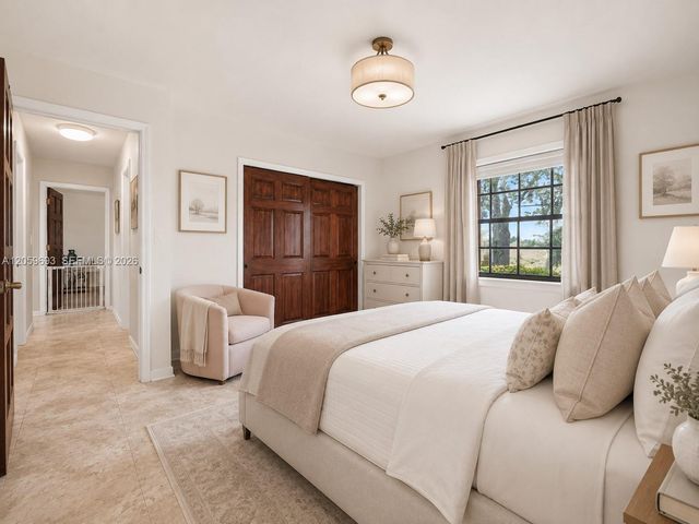 13602 SW 24th St, Davie, FL 33325