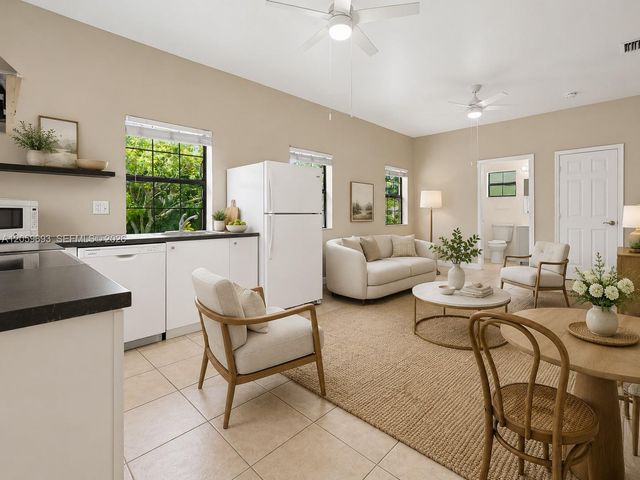 13602 SW 24th St, Davie, FL 33325