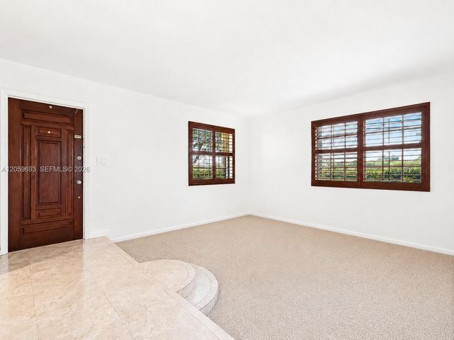 13602 SW 24th St, Davie, FL 33325
