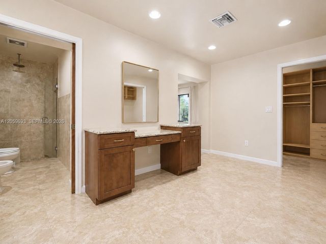13602 SW 24th St, Davie, FL 33325
