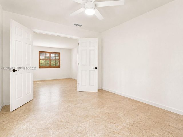 13602 SW 24th St, Davie, FL 33325