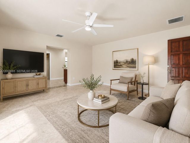 13602 SW 24th St, Davie, FL 33325