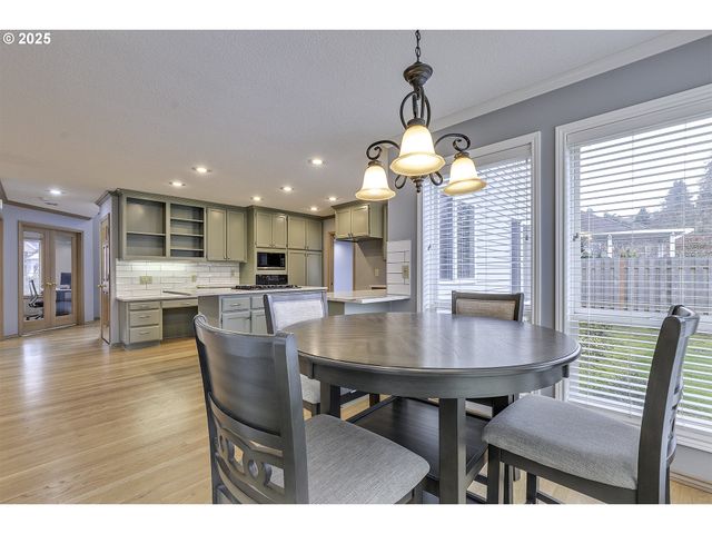 10335 Sw MEIER Dr, Tualatin, OR 97062