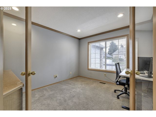 10335 Sw MEIER Dr, Tualatin, OR 97062