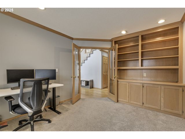 10335 Sw MEIER Dr, Tualatin, OR 97062