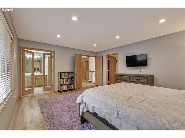 10335 Sw MEIER Dr, Tualatin, OR 97062