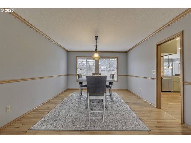 10335 Sw MEIER Dr, Tualatin, OR 97062