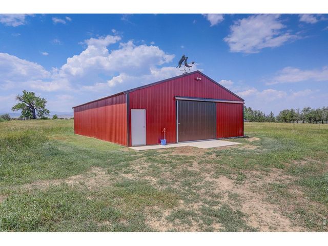 2316 Horseshoe Cir, Longmont, CO 80504
