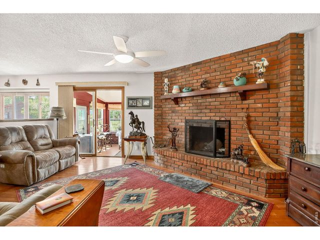 2316 Horseshoe Cir, Longmont, CO 80504