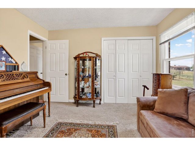 2316 Horseshoe Cir, Longmont, CO 80504