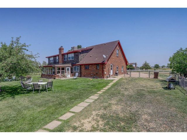 2316 Horseshoe Cir, Longmont, CO 80504
